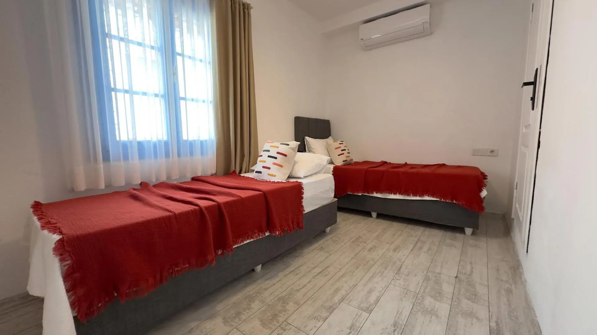 Mythos Otel Alacati Çeşme Pansiyon
