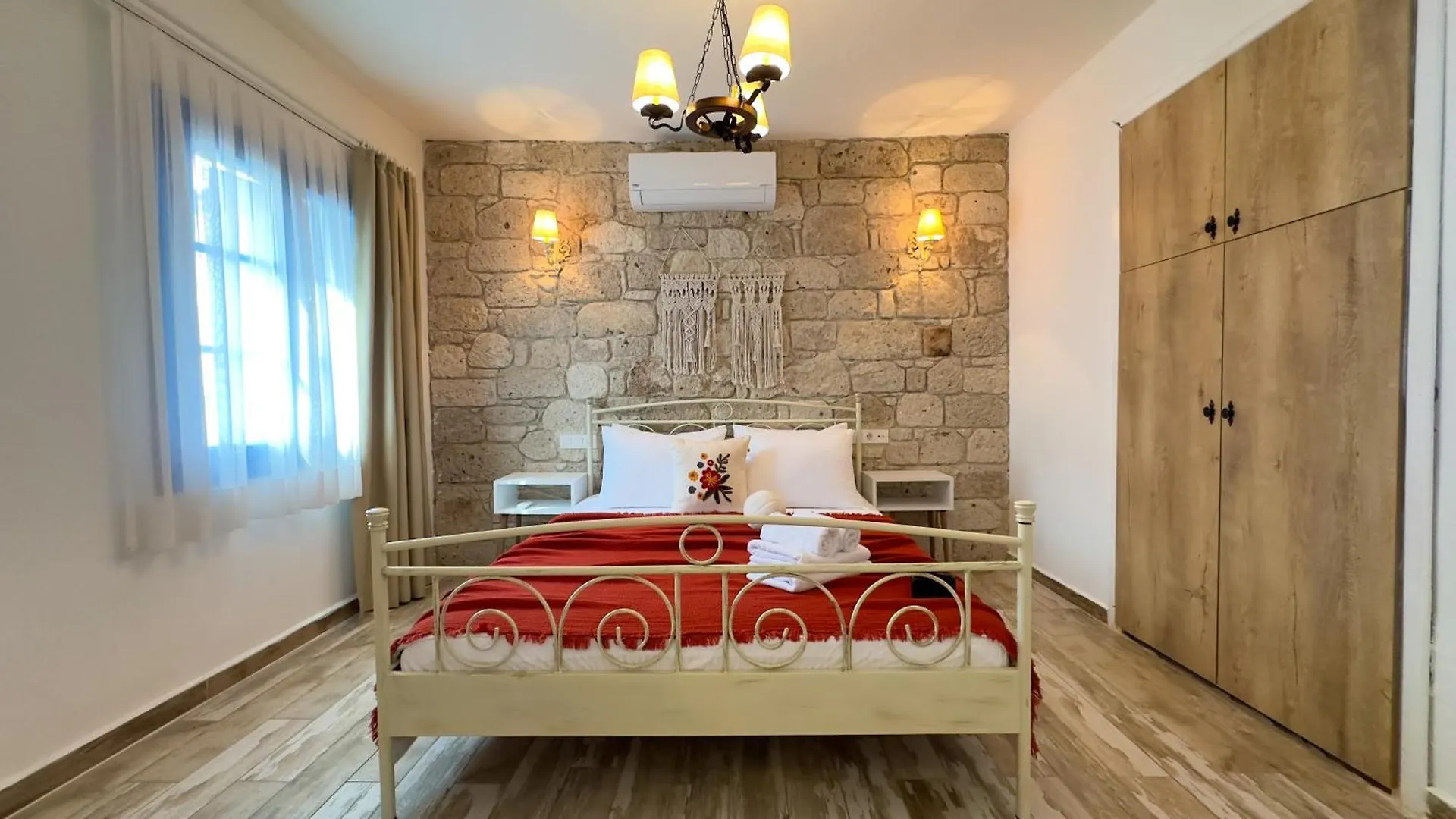 Pansiyon Mythos Otel Alacati Çeşme Türkiye